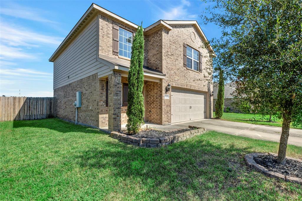 Property Photo:  20430 Flatiron Drive  TX 77338 