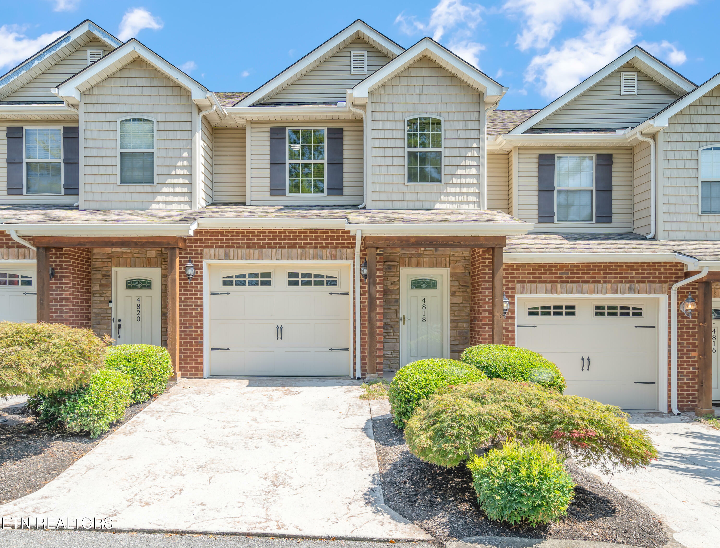 Property Photo: 4818 Fountain View Way TN 37918
