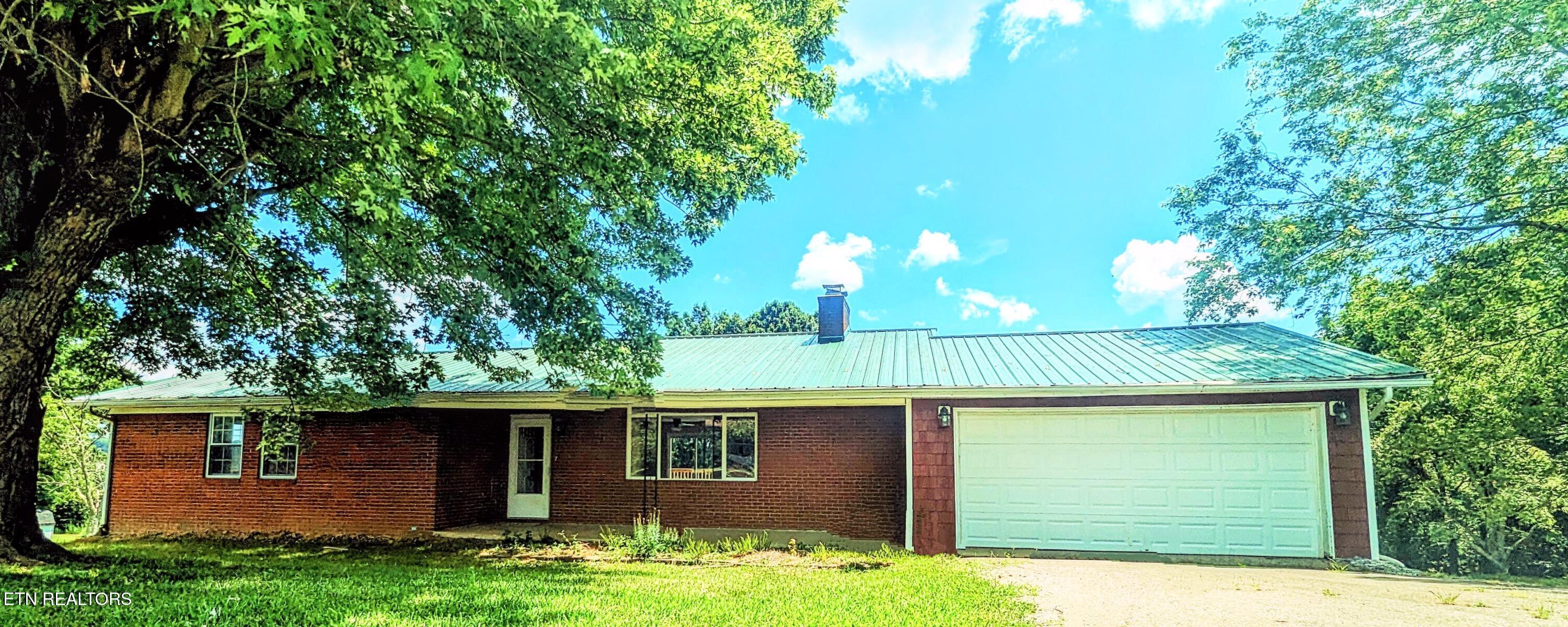 Property Photo: 320 Redbird Circle TN 37724