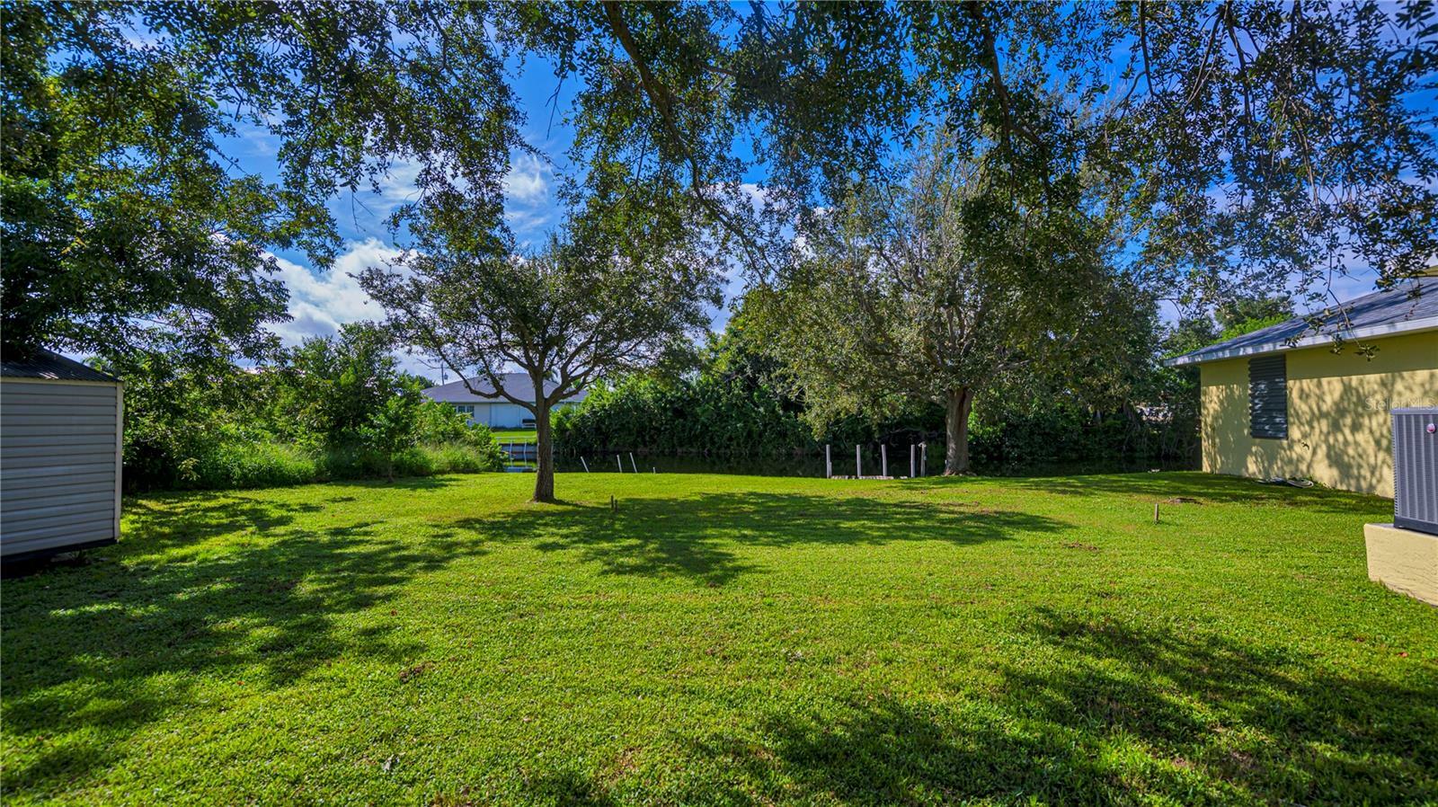 Property Photo:  3194 Daytona Drive  FL 33983 