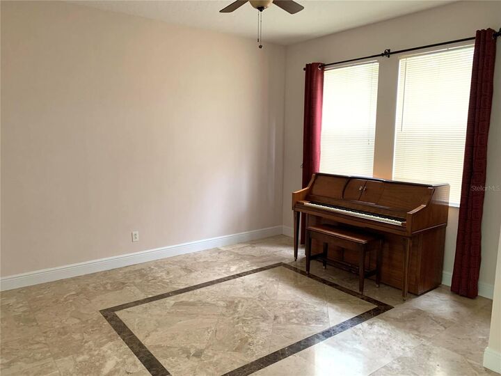 Property Photo: 963 N Jacks Lake Road FL 34711