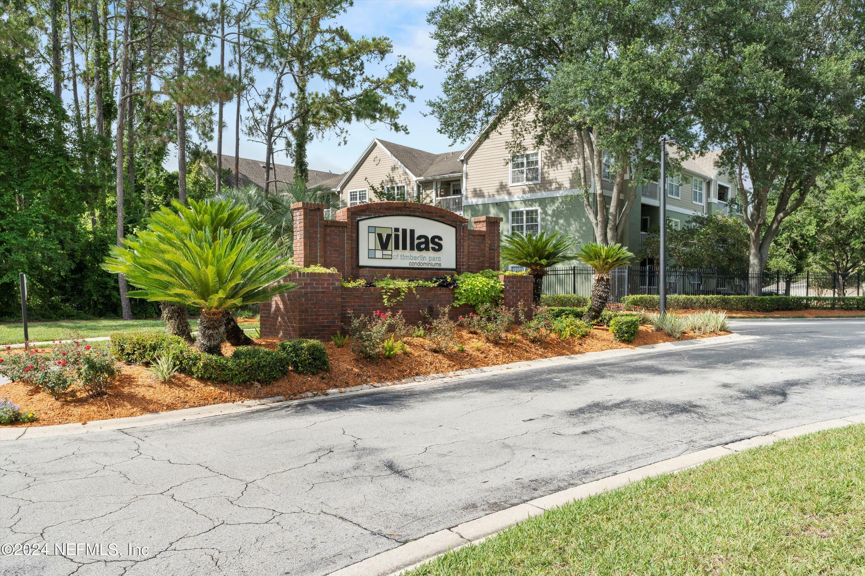 Property Photo:  7701 Timberlin Park Boulevard 218  FL 32256 