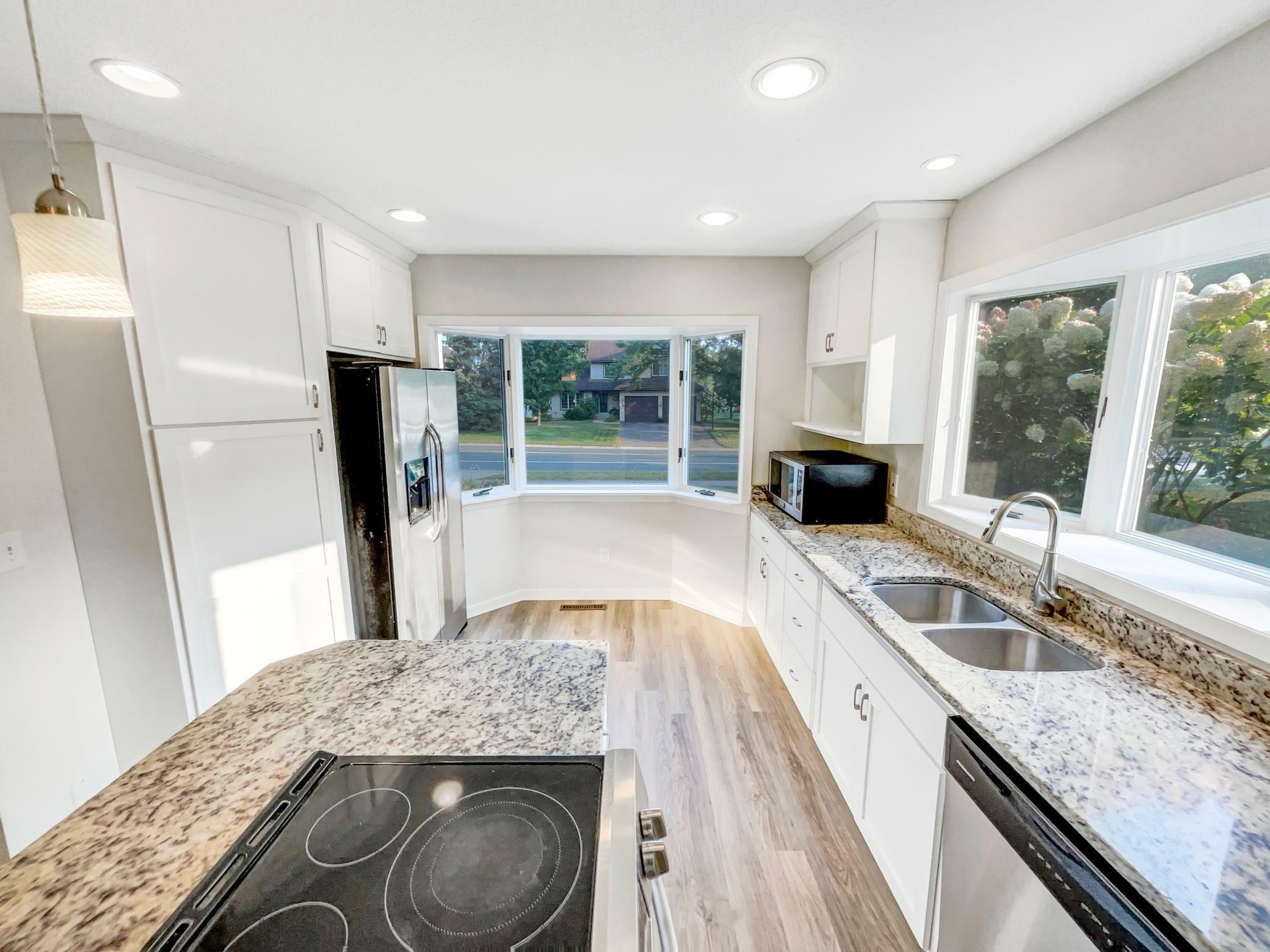 Property Photo:  327 Oakwood Drive  MN 55126 