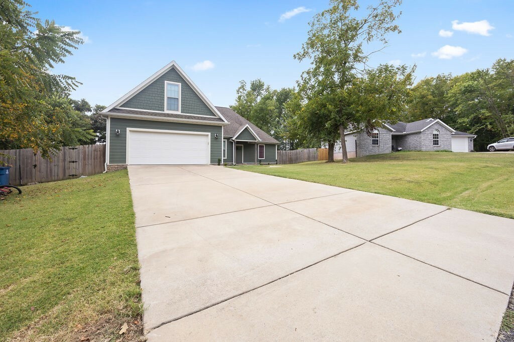 Property Photo:  27 Hillswick Lane  AR 72715 