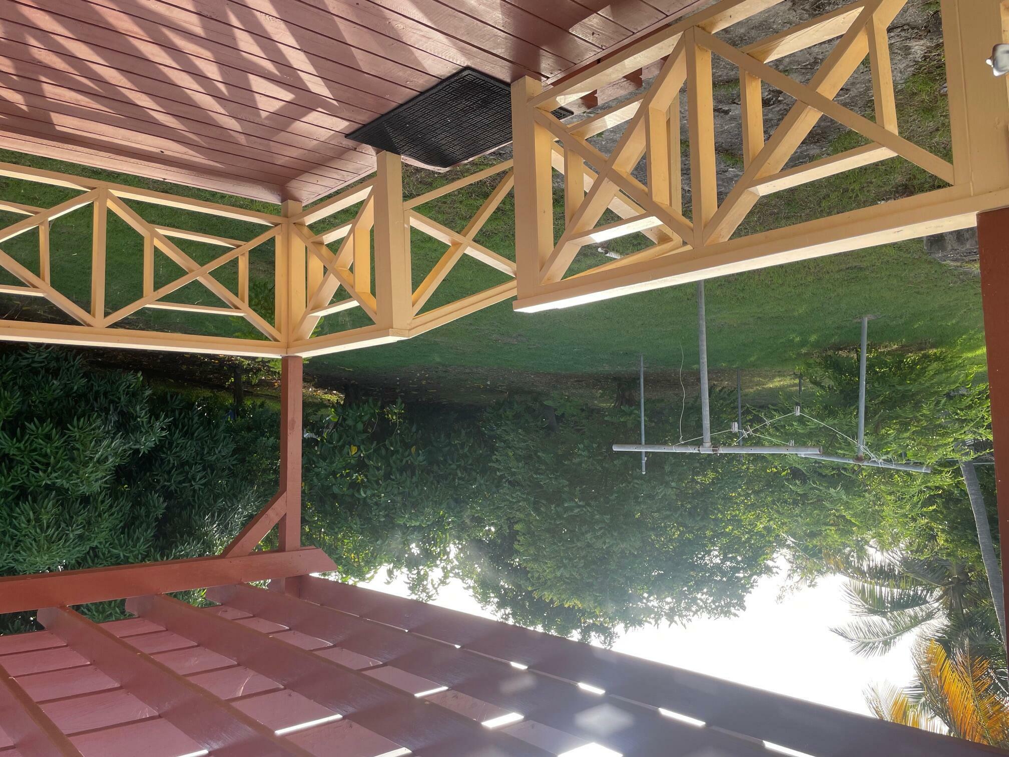 Property Photo: 136 Upper Love Pr VI 00840