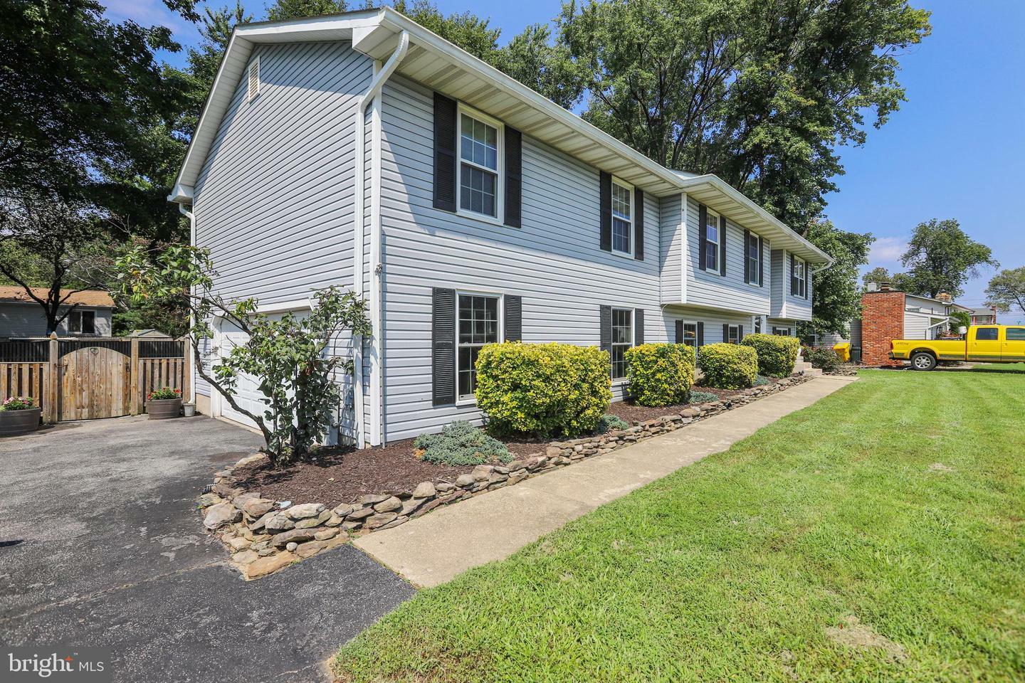 Property Photo:  7814 Linthicum Road  MD 21122 