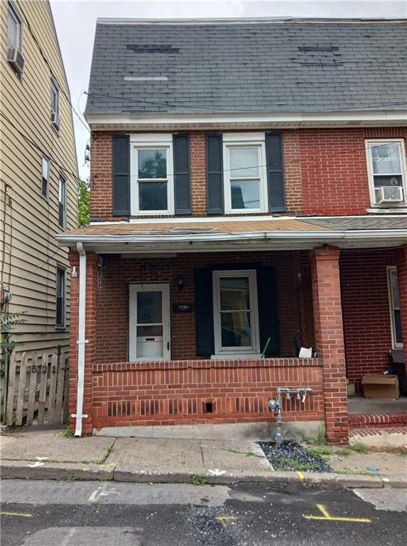 Property Photo:  521 East Morton Street  PA 18015 