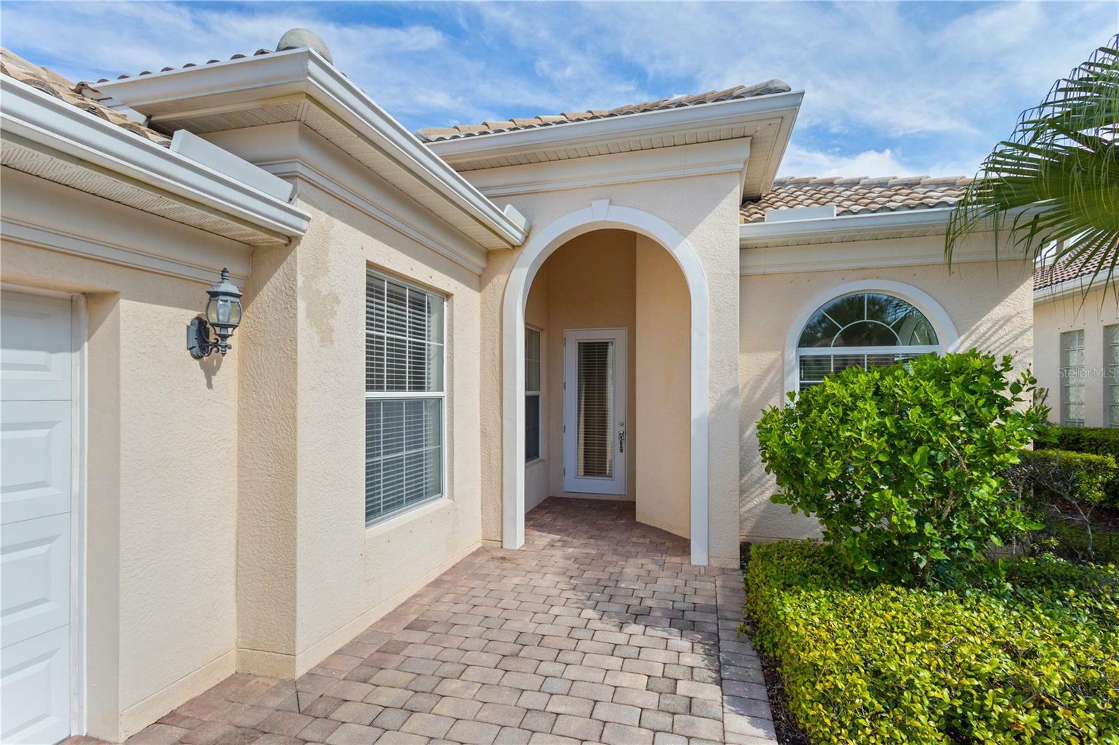 Property Photo:  13180 Ipolita Street  FL 34293 