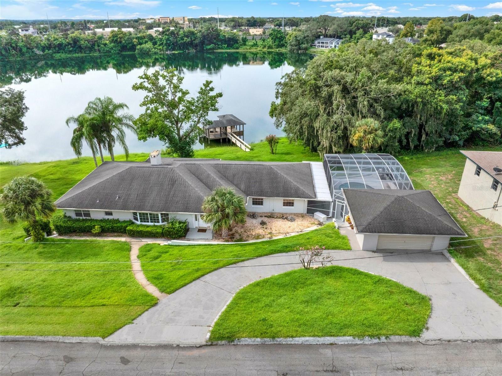 Property Photo:  1232 Lakeview Drive  FL 32726 