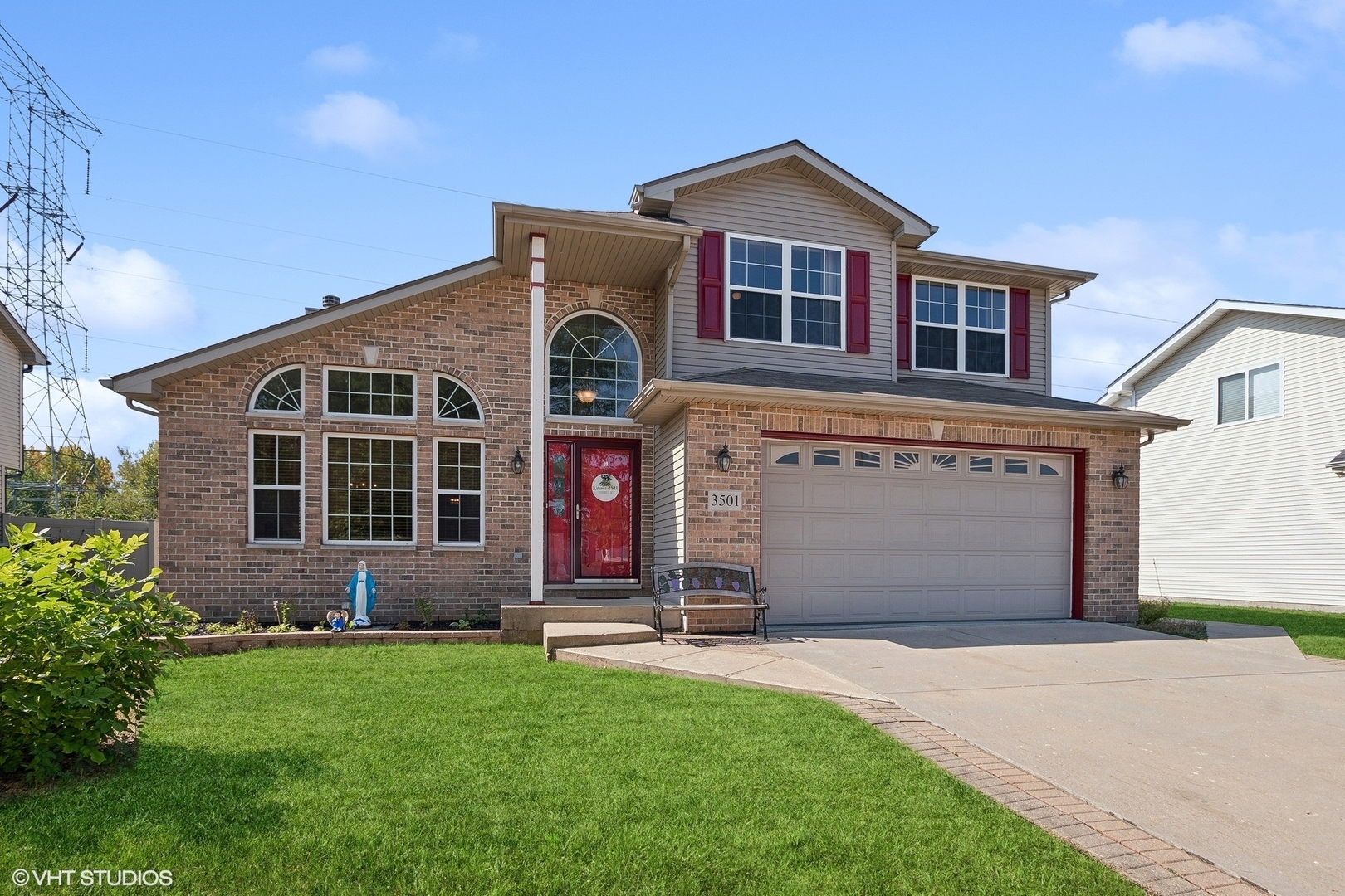 Property Photo: 3501 Indian Head Lane IL 60435