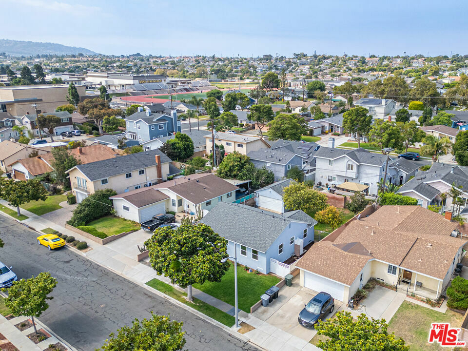 Property Photo:  20027 Saltee Avenue  CA 90503 