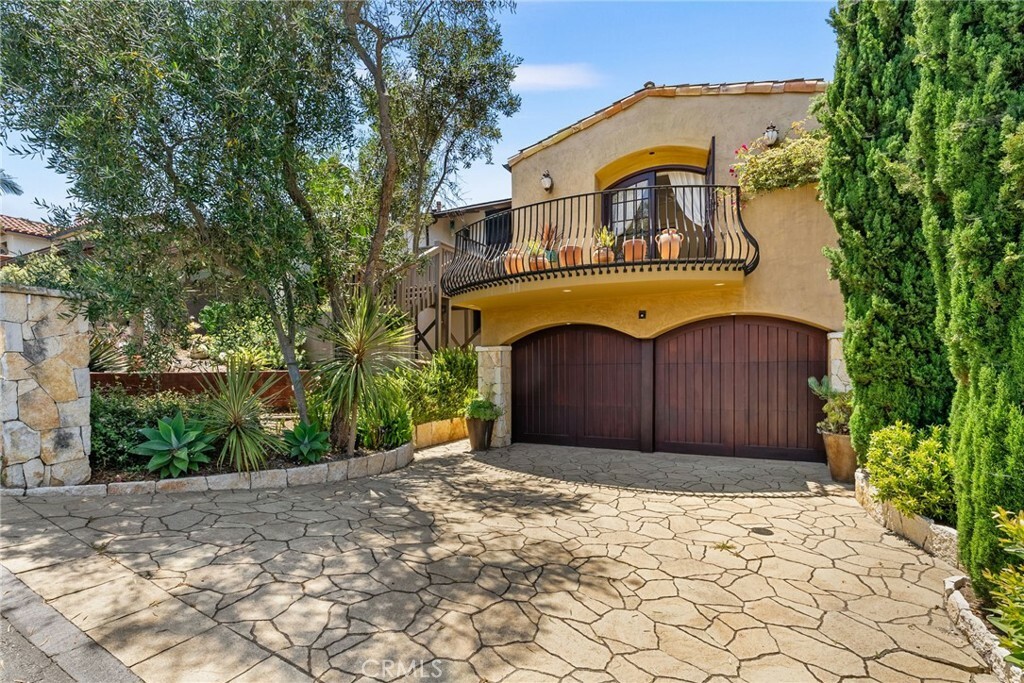 1165 Noria Street  Laguna Beach CA 92651 photo