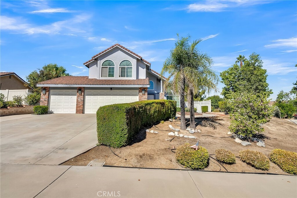 6541 Hemingway Drive  Riverside CA 92506 photo