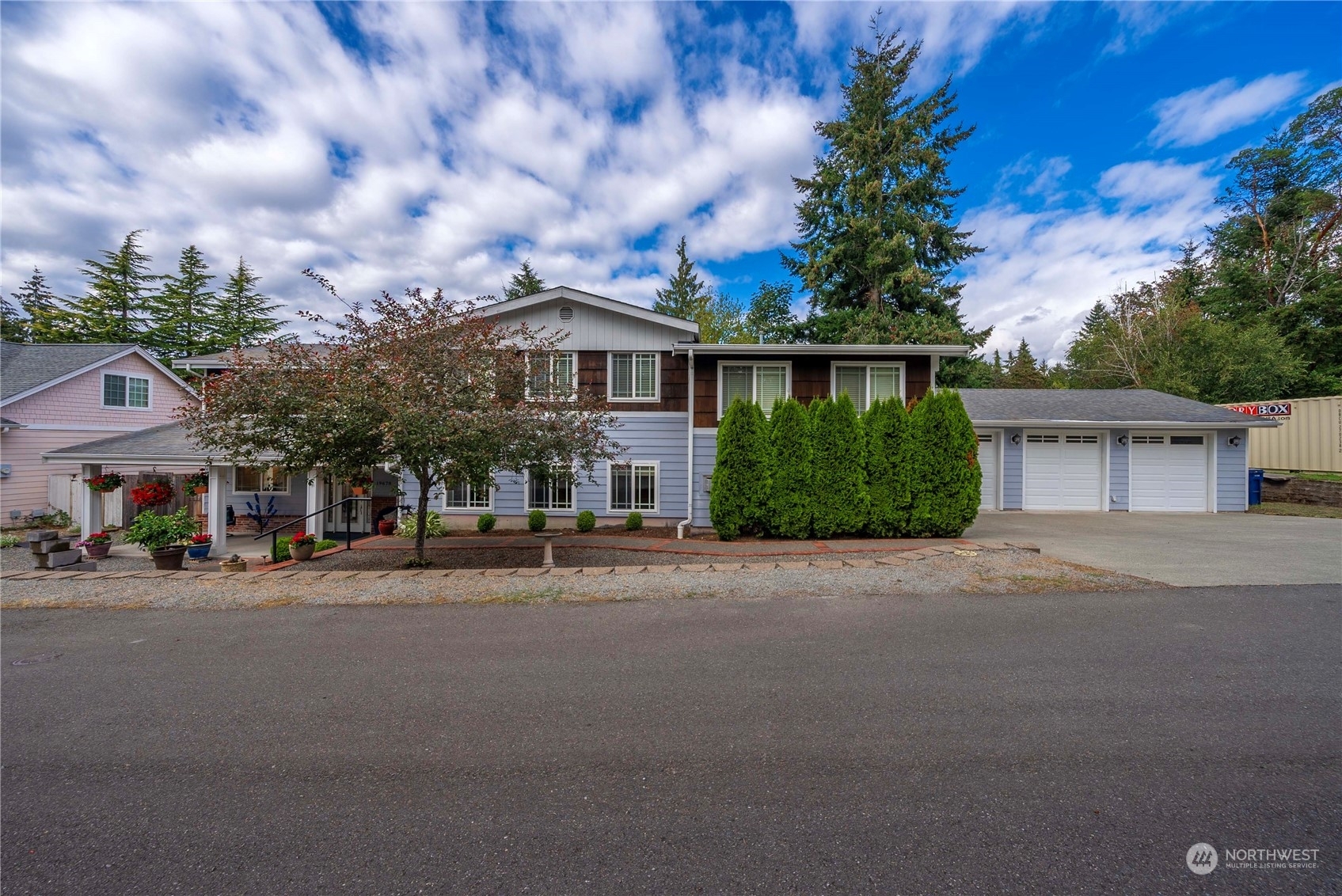 Property Photo:  19678 Marine View Drive SW  WA 98166 