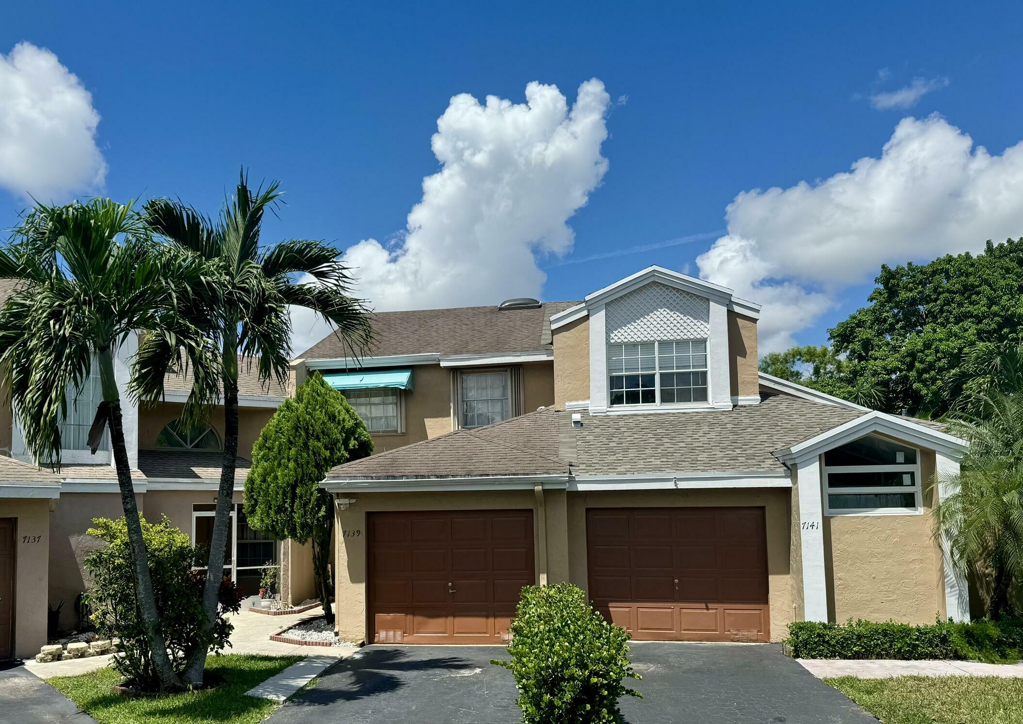 Property Photo:  7139 Woodmont Way  FL 33321 