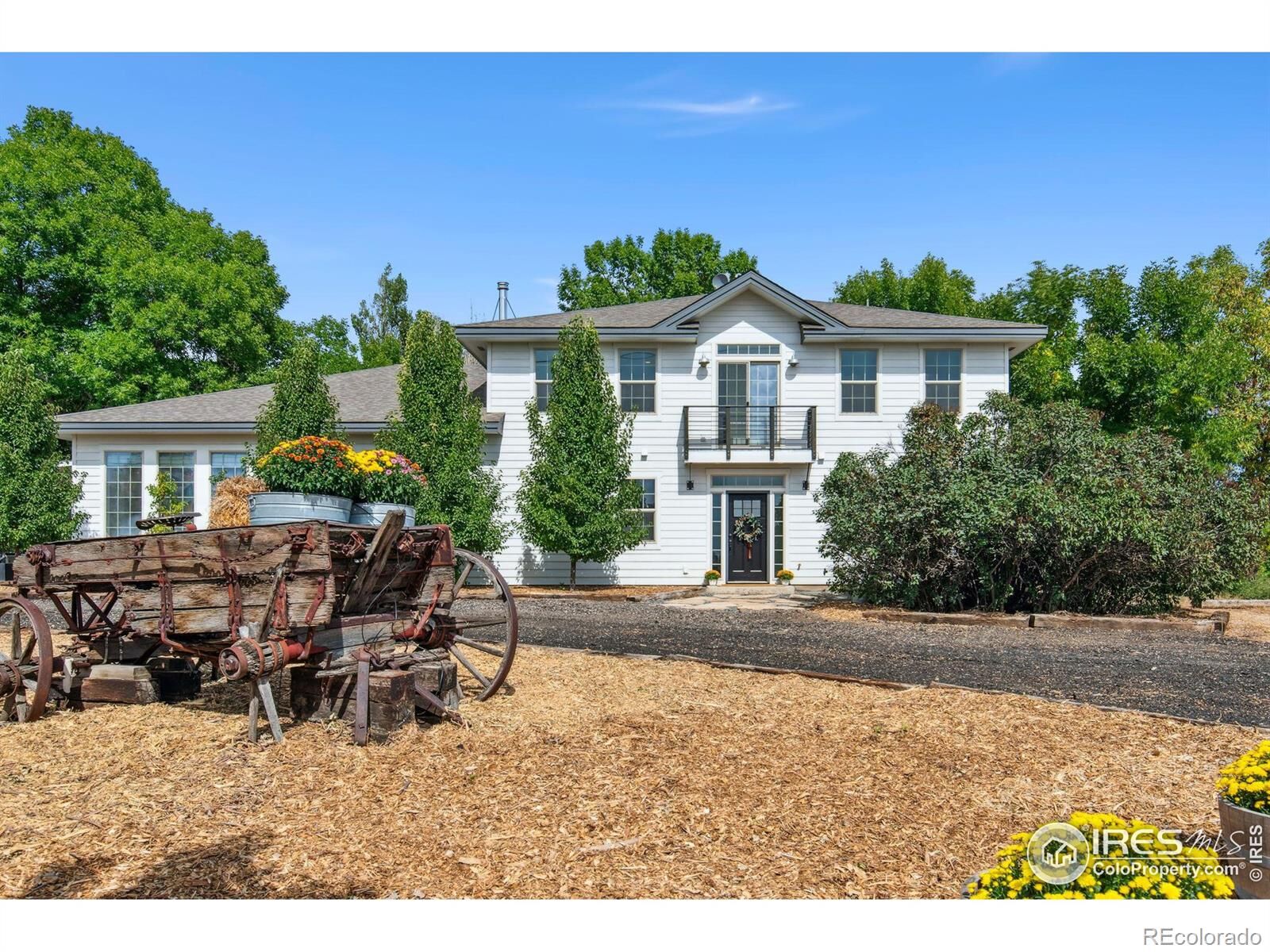 Property Photo:  3030 E 1st Street  CO 80537 