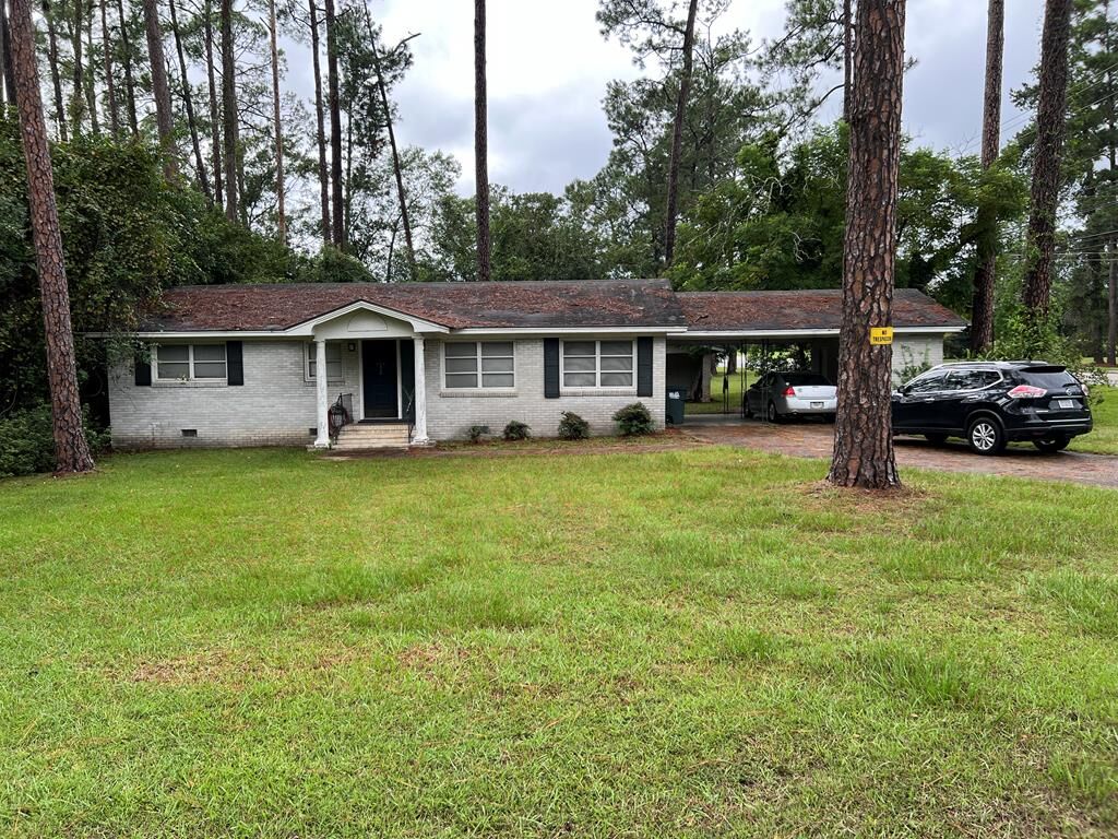 Property Photo:  101 Westlake Dr.  GA 31643 