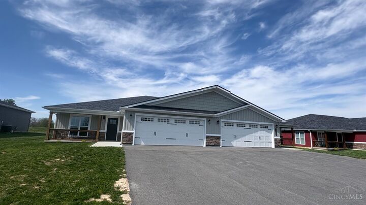 Property Photo:  7619 Pea Ridge Road  OH 45133 