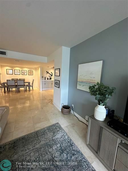 Property Photo:  4900 N Ocean Blvd 605  FL 33308 