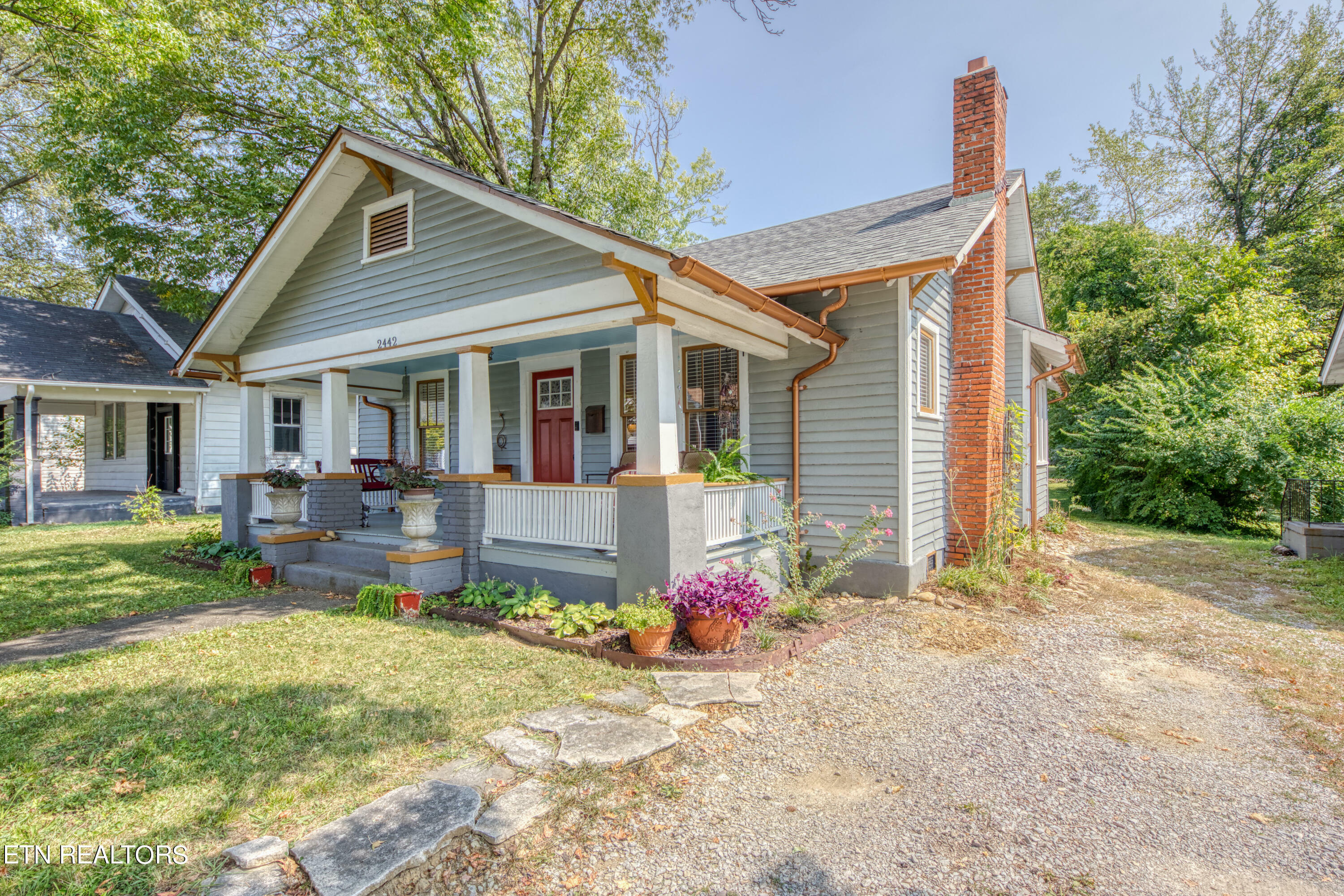 Property Photo:  2442 Woodbine Avenue  TN 37917 