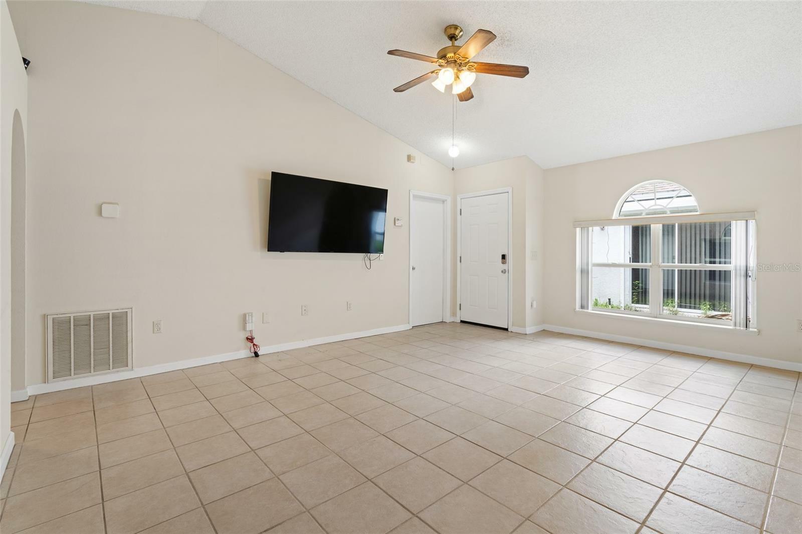 Property Photo:  367 Placid Lake Drive  FL 32773 