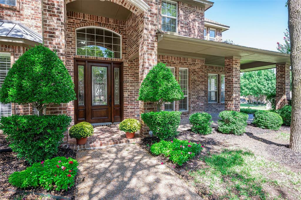 Property Photo:  1613 Wingate Court  TX 76248 