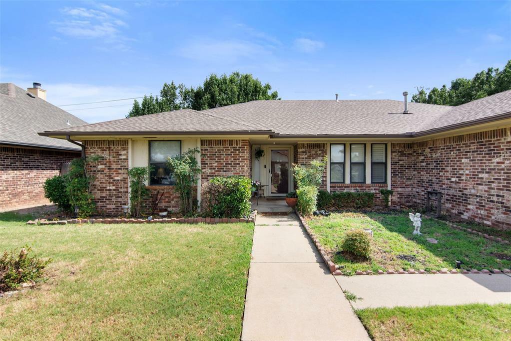 Property Photo:  7242 NW 115th Street  OK 73162 