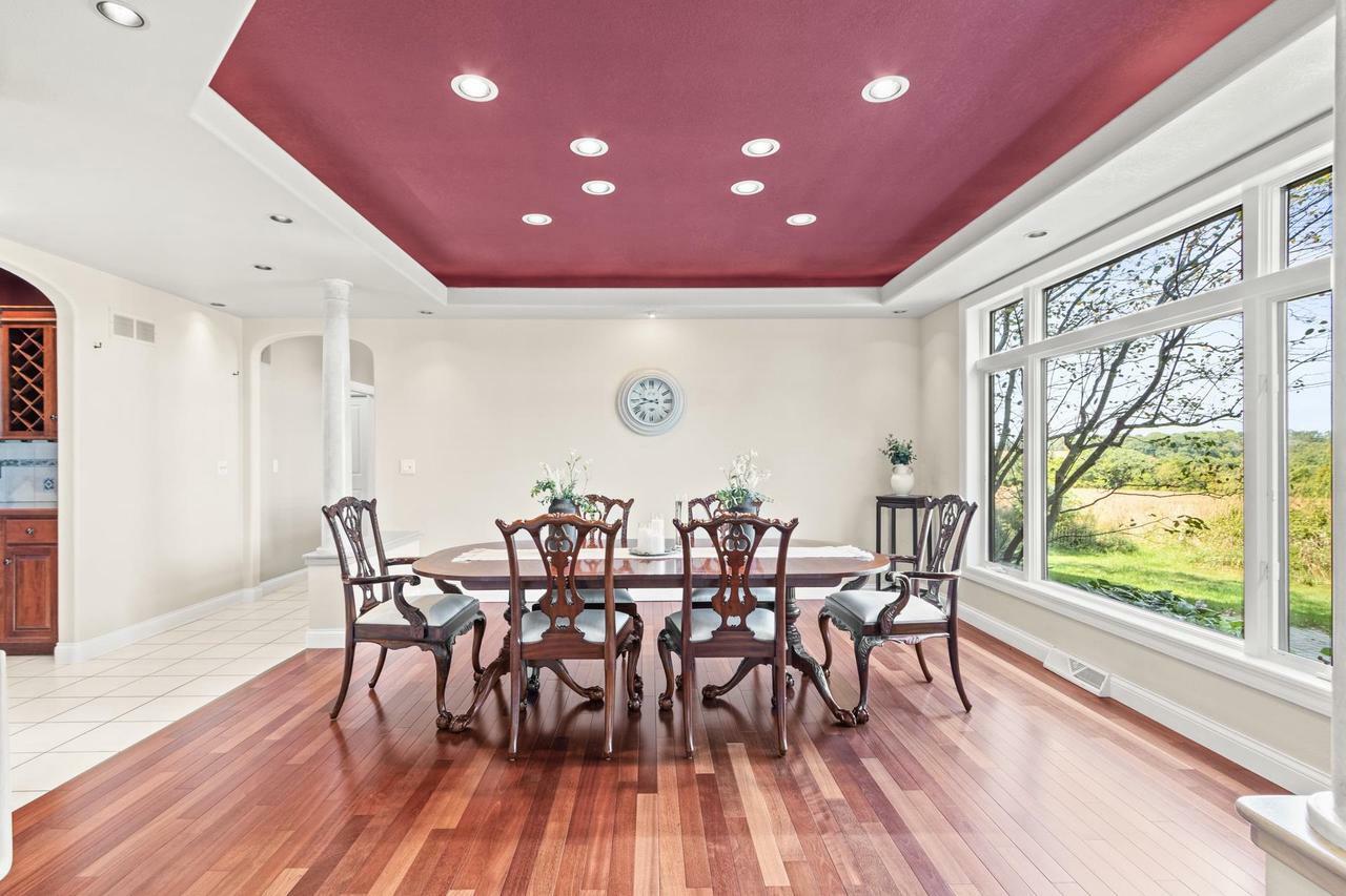 Property Photo: 414 Clearview Court WI 53548