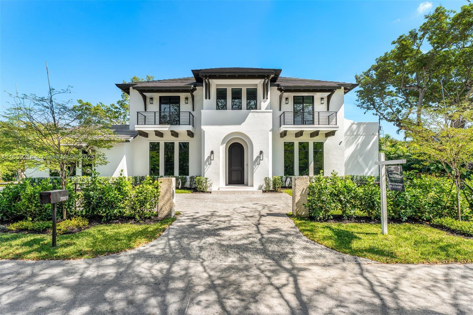 7001 SW 71st Ave  Miami FL 33143 photo