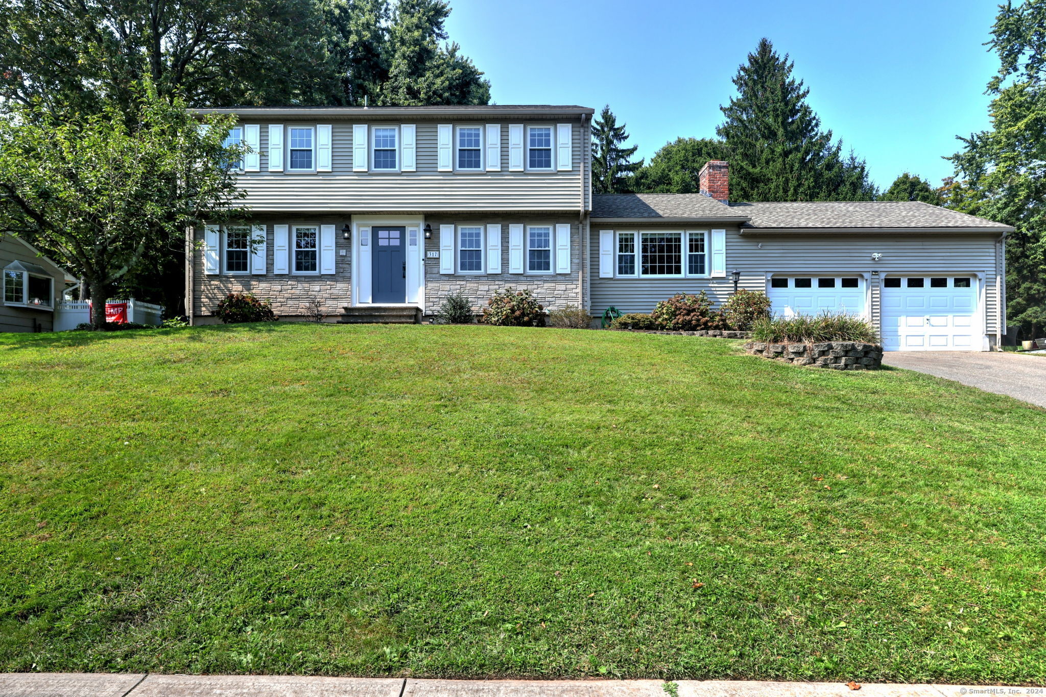 Property Photo: 317 Spruce Street CT 06410