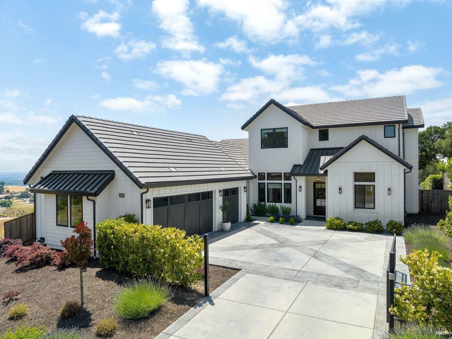 Property Photo:  3967 Parker Hill Road  CA 95404 