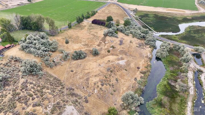 3 bed Hagerman home for sale 1060 Norwood Rd, Hagerman, ID 83332