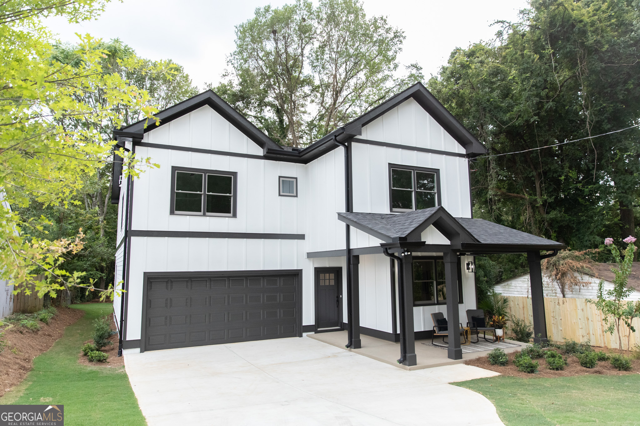 Property Photo:  495 Burroughs Street SE  GA 30315 