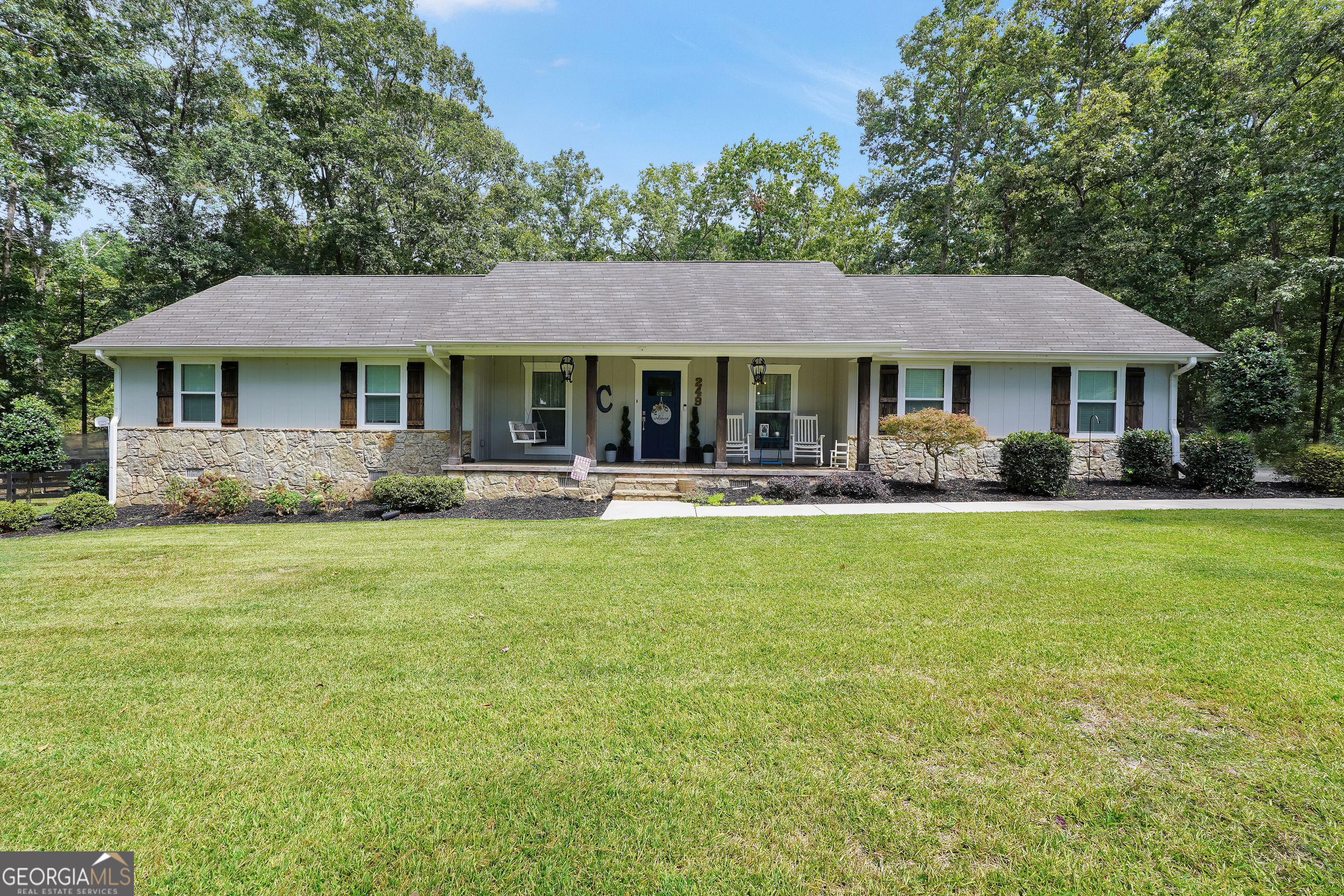 Property Photo:  249 Hickory Ridge Road  GA 30233 