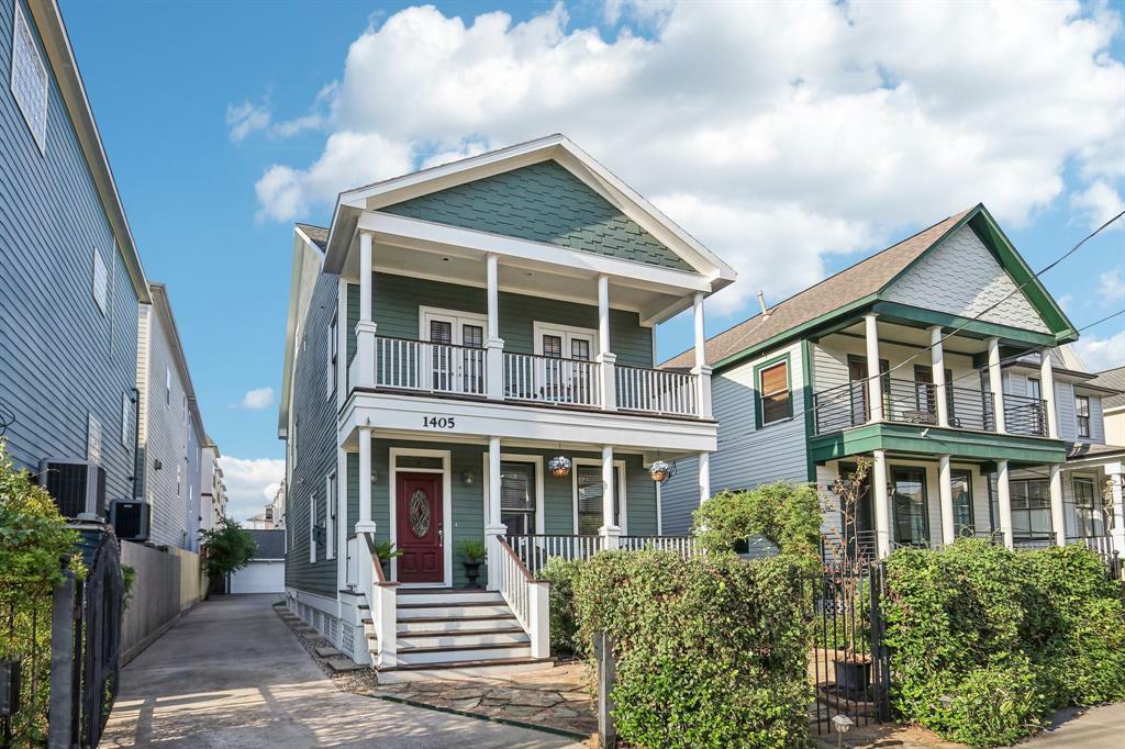 Property Photo:  1405 W 25th Street  TX 77008 