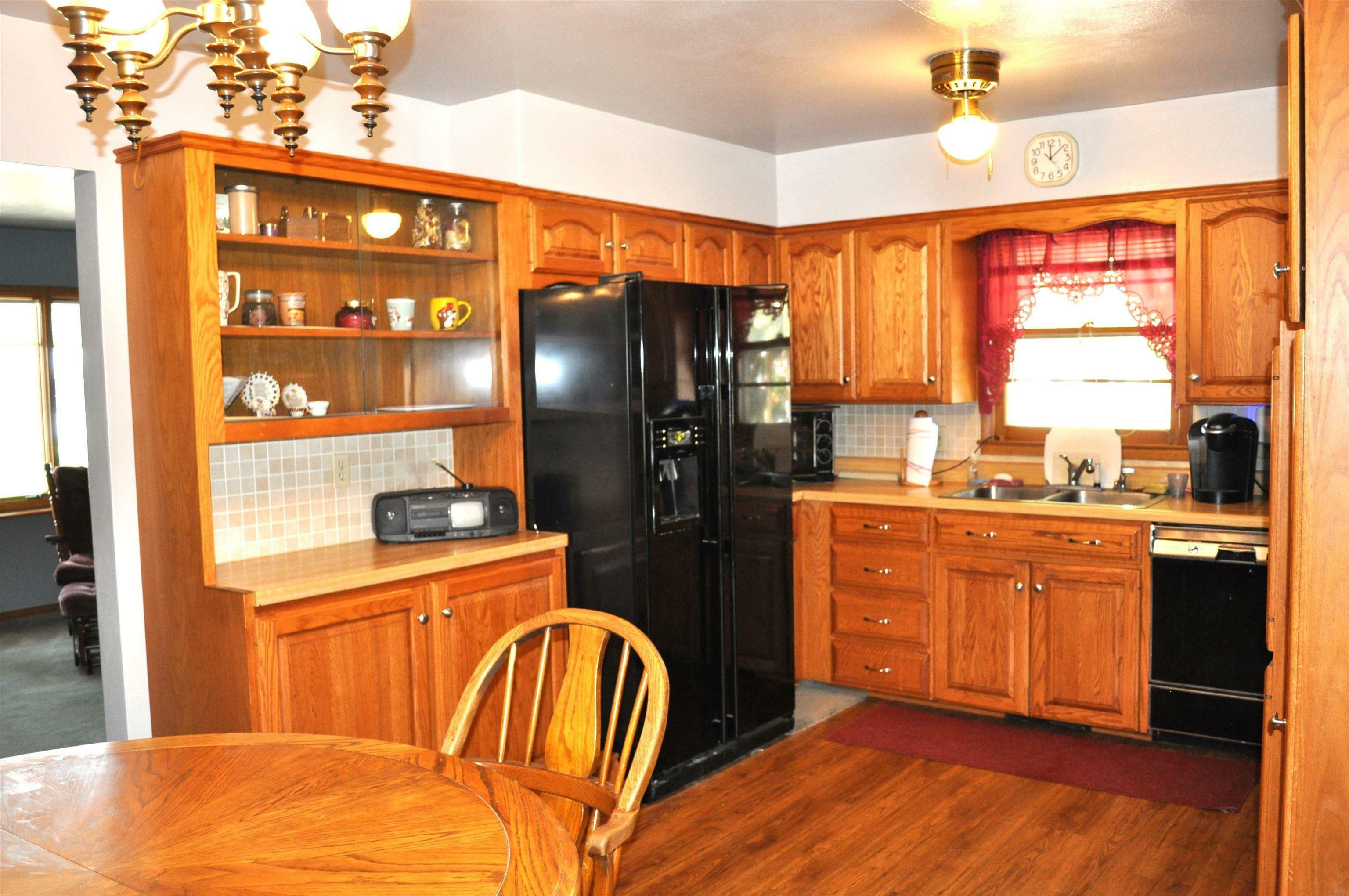 Property Photo:  2316 Royal Drive  IA 50613 