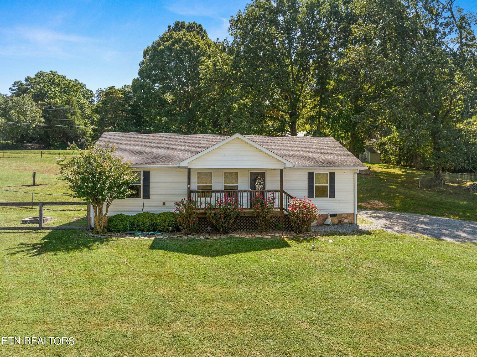 Property Photo:  113 County Road 244  TN 37303 