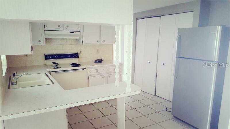 Property Photo:  7236 Bimini Drive  FL 34668 