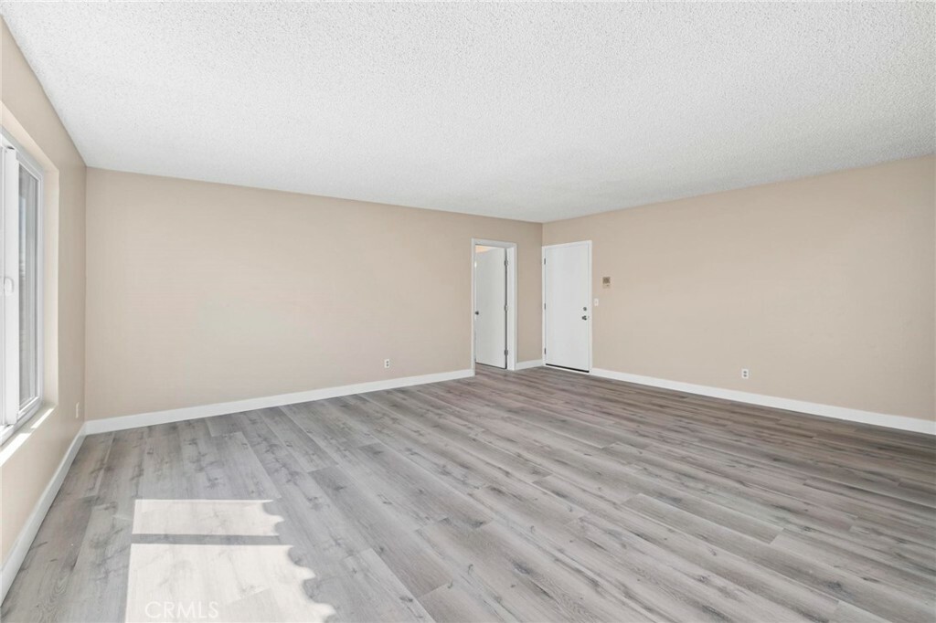 Property Photo:  23418 Arlington Avenue 6  CA 90501 