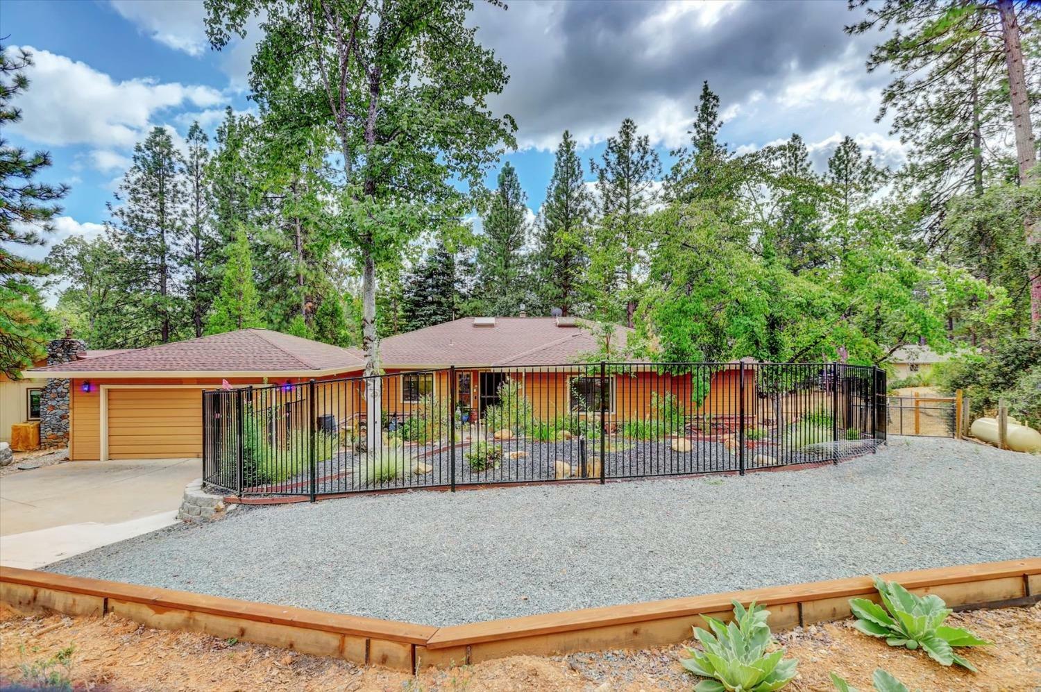 11659 Pamela Drive  Grass Valley CA 95949 photo