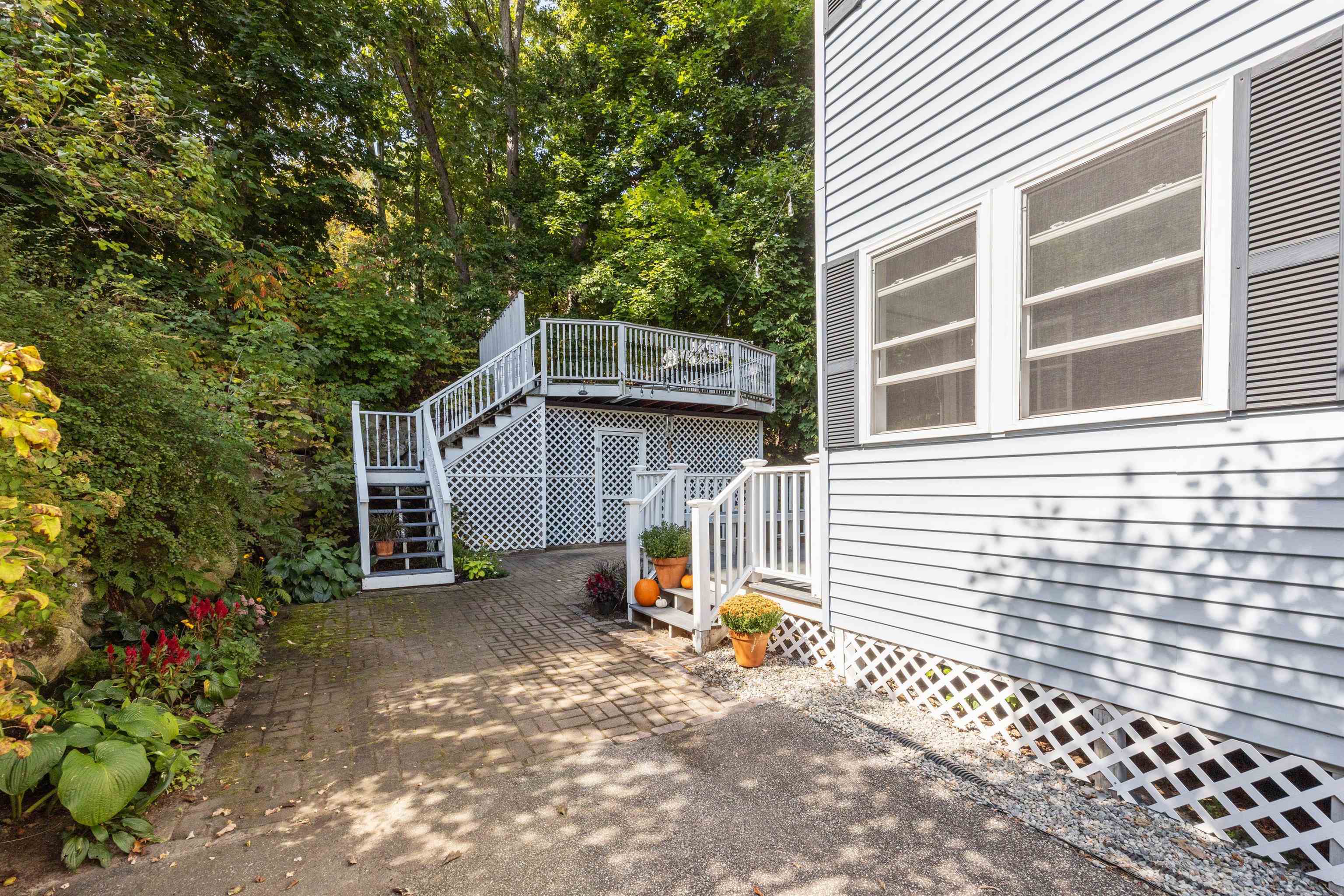 Property Photo:  159 Liberty Street  NH 03301 