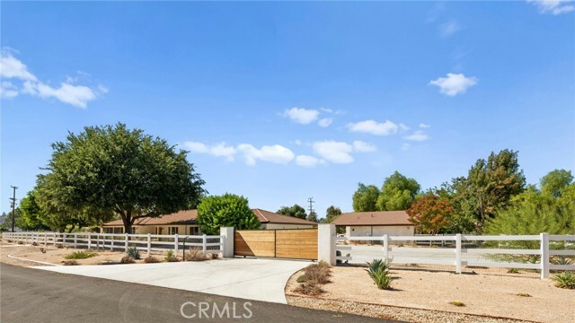 Property Photo:  29710 Vallejo Avenue  CA 92592 