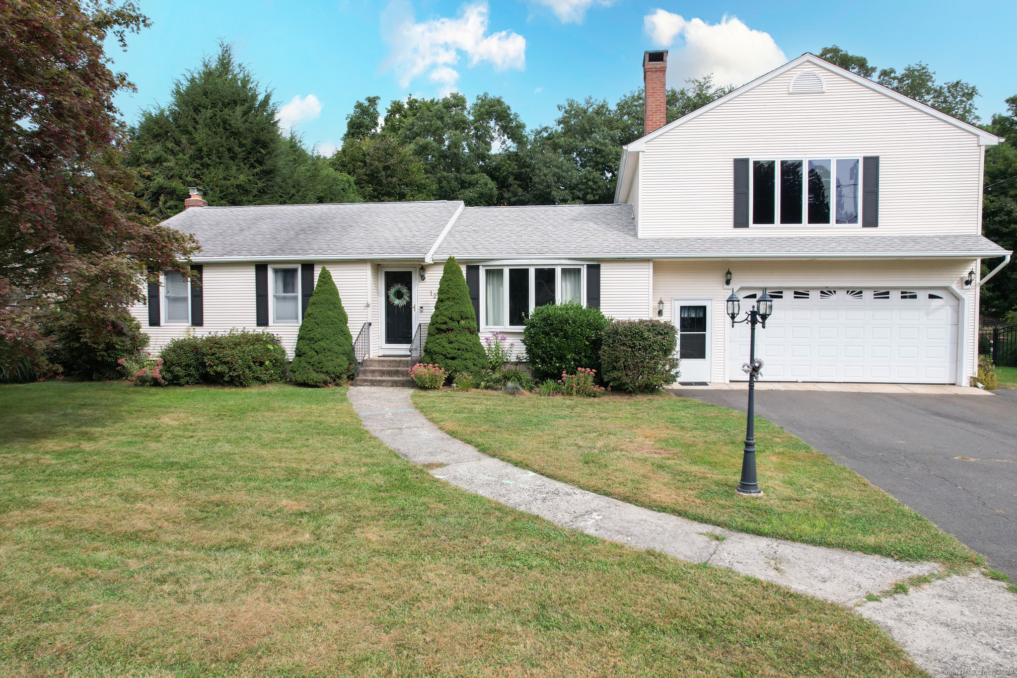 Property Photo:  126 Arlington Drive  CT 06489 