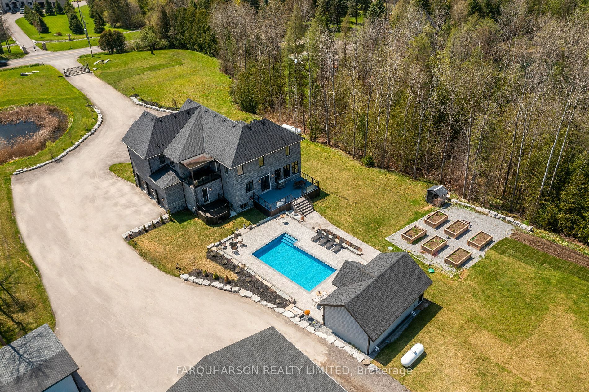 Photo de la propriété:  280 Davis Dr  ON L9P 1R1 