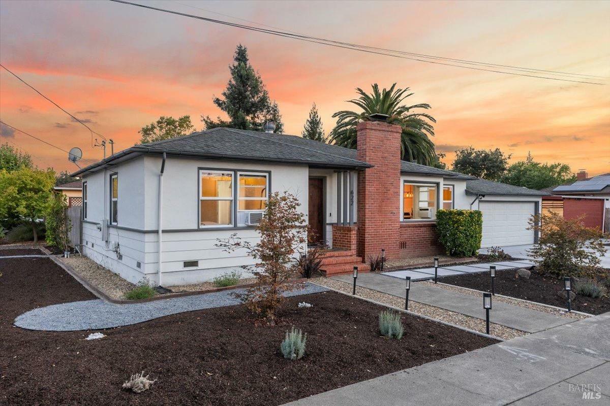 Property Photo:  622 Oliver Lane  CA 95401 