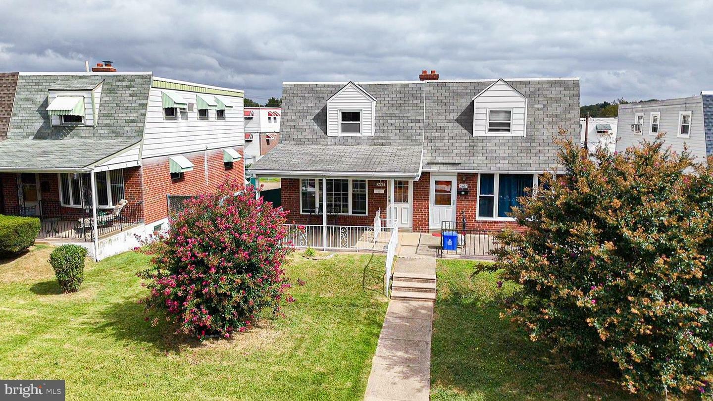 Property Photo:  3465 Holyoke Road  PA 19114 