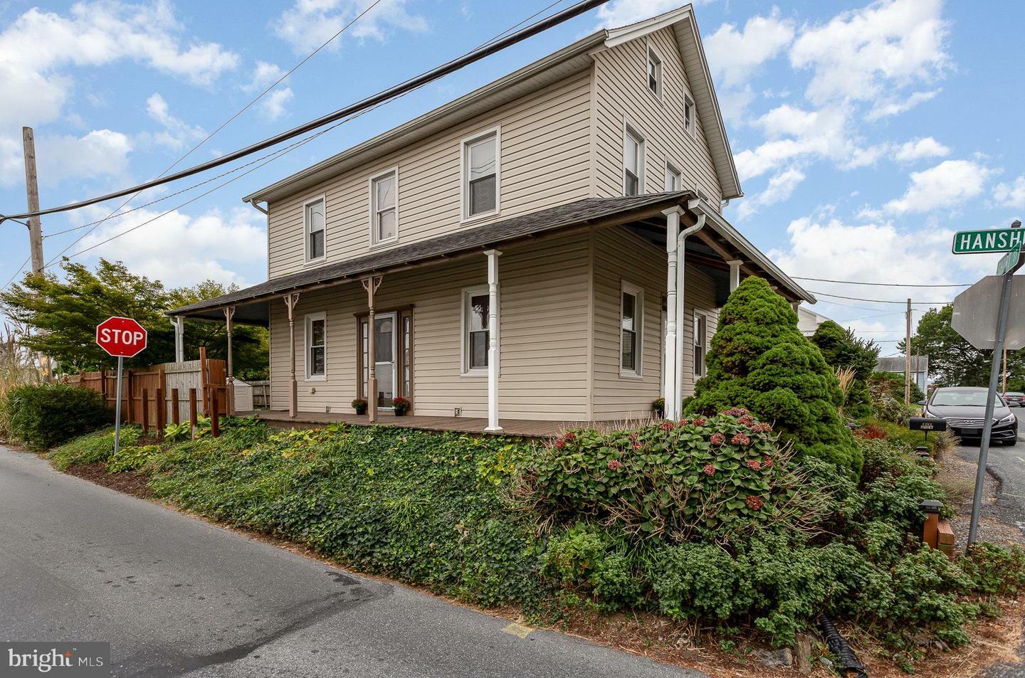 Property Photo:  1282 Short Street  PA 17113 