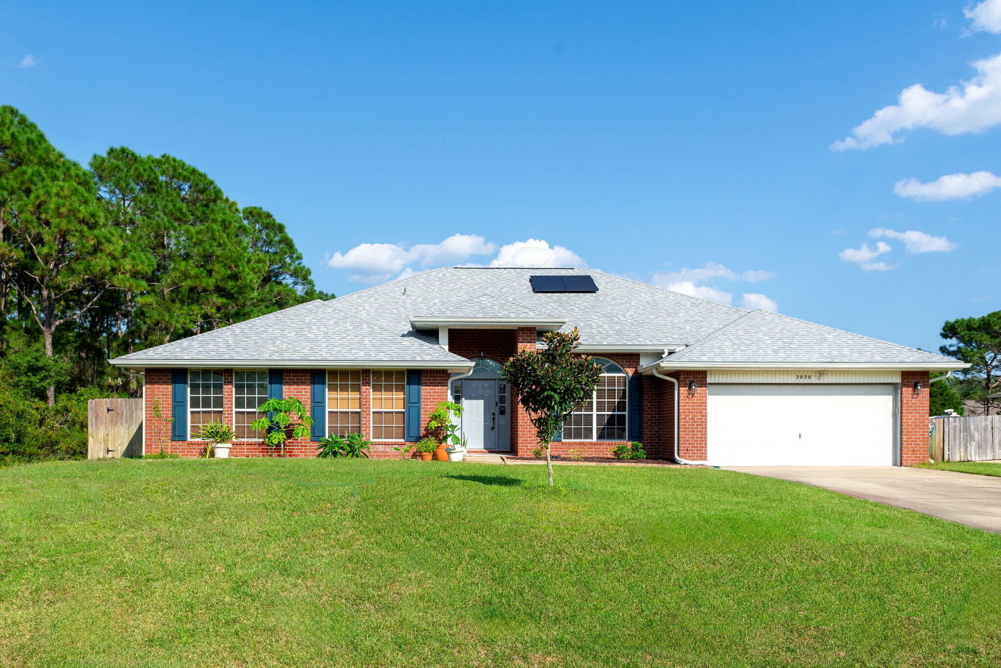 Property Photo:  2020 Pelican Lane  FL 32566 