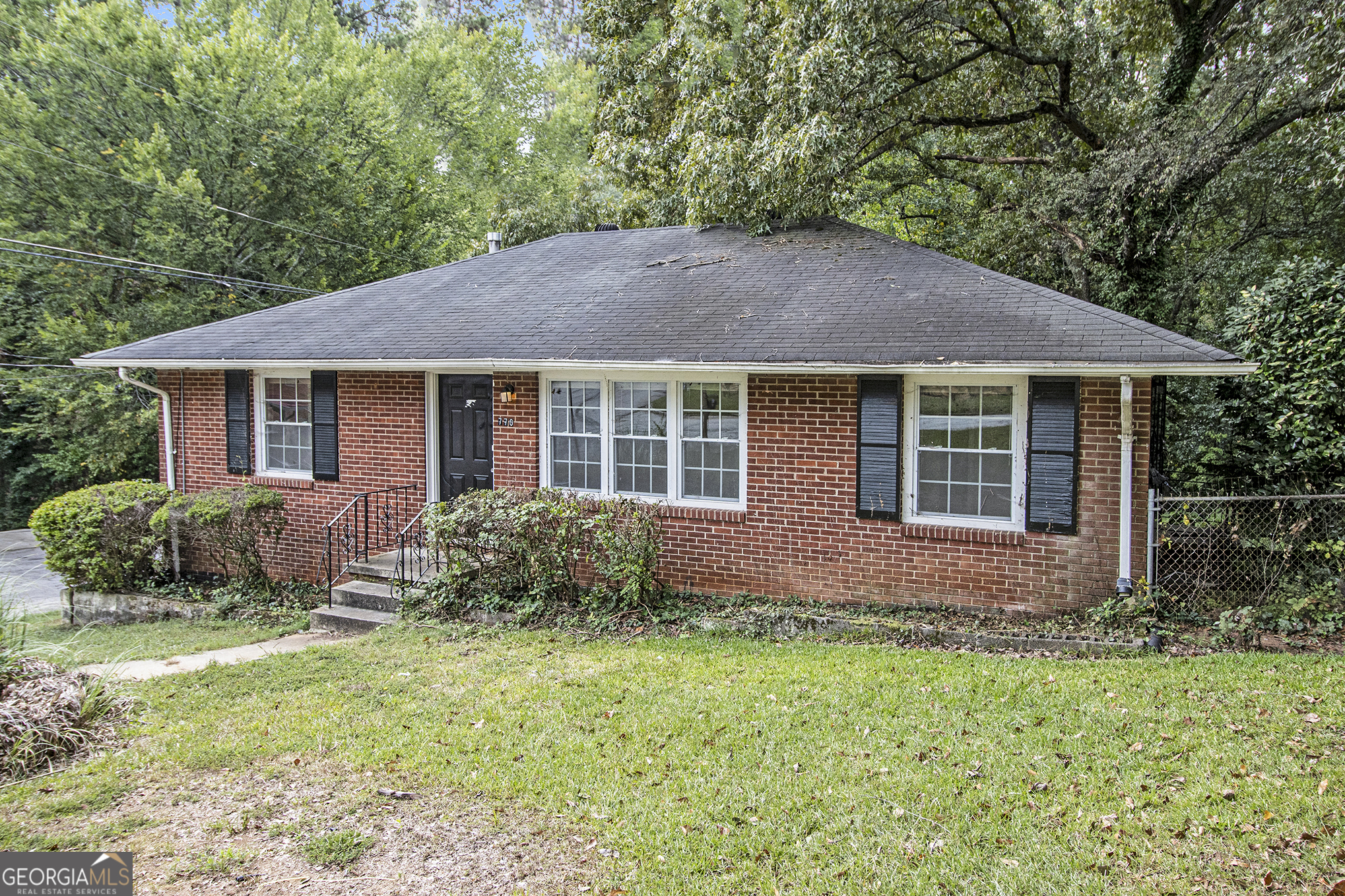 Property Photo:  770 Bridgewater Street Southwest Street W  GA 30310 