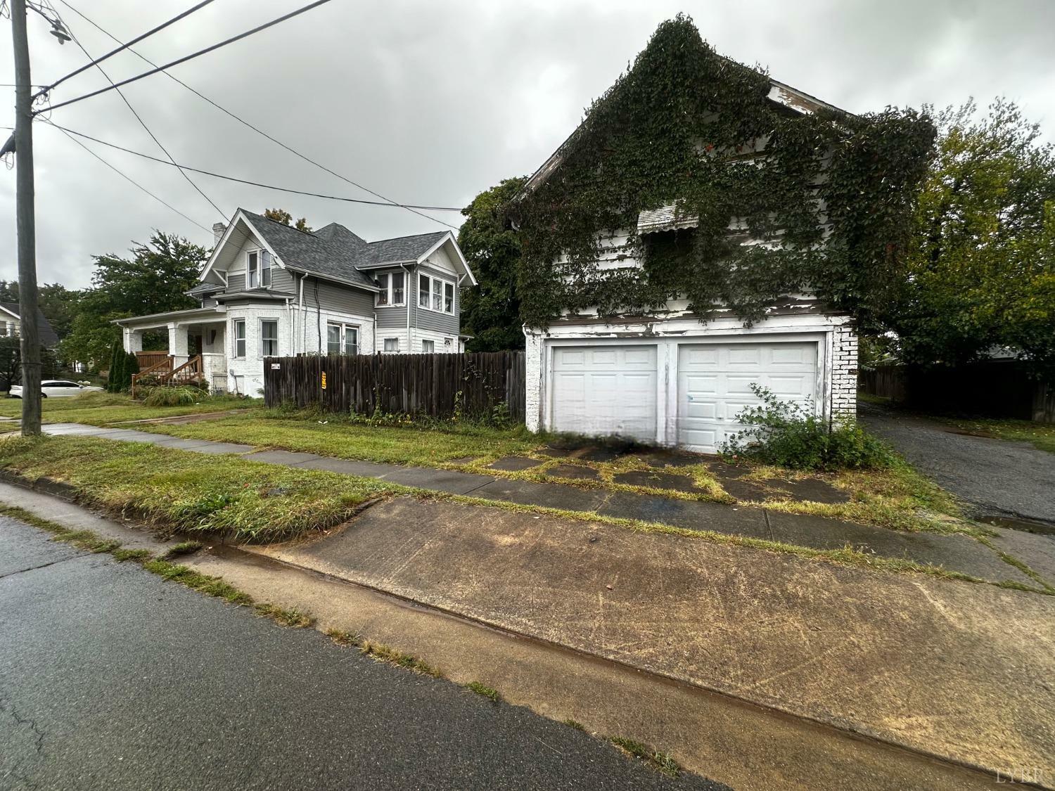 Property Photo:  1101 NW Rugby Blvd  VA 24017 